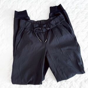 Lululemon On the Fly Jogger NWOT